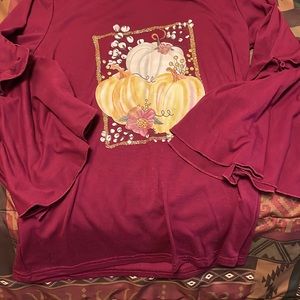 Girl ruffle arm shirt